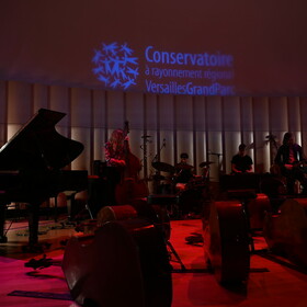 Cabaret_contemporain_20_.JPG